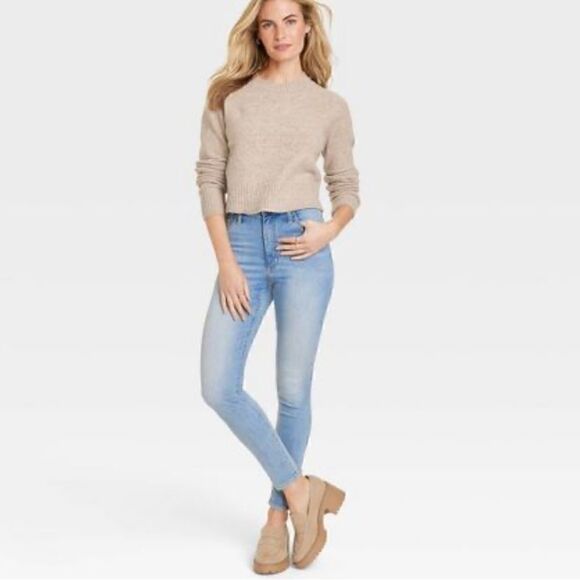 Universal Thread Ivory high rise super stretch skinny sz 6,8,&12 must be bundled - Picture 6 of 13